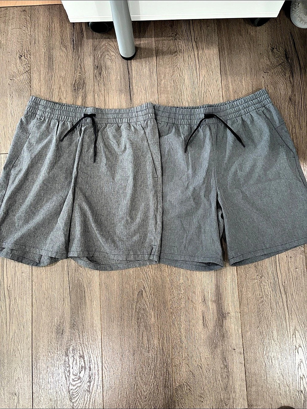 2 Old Navy Boys StretchTech Quick-Dry Shorts Athletic Shorts Gray Boys Large (10